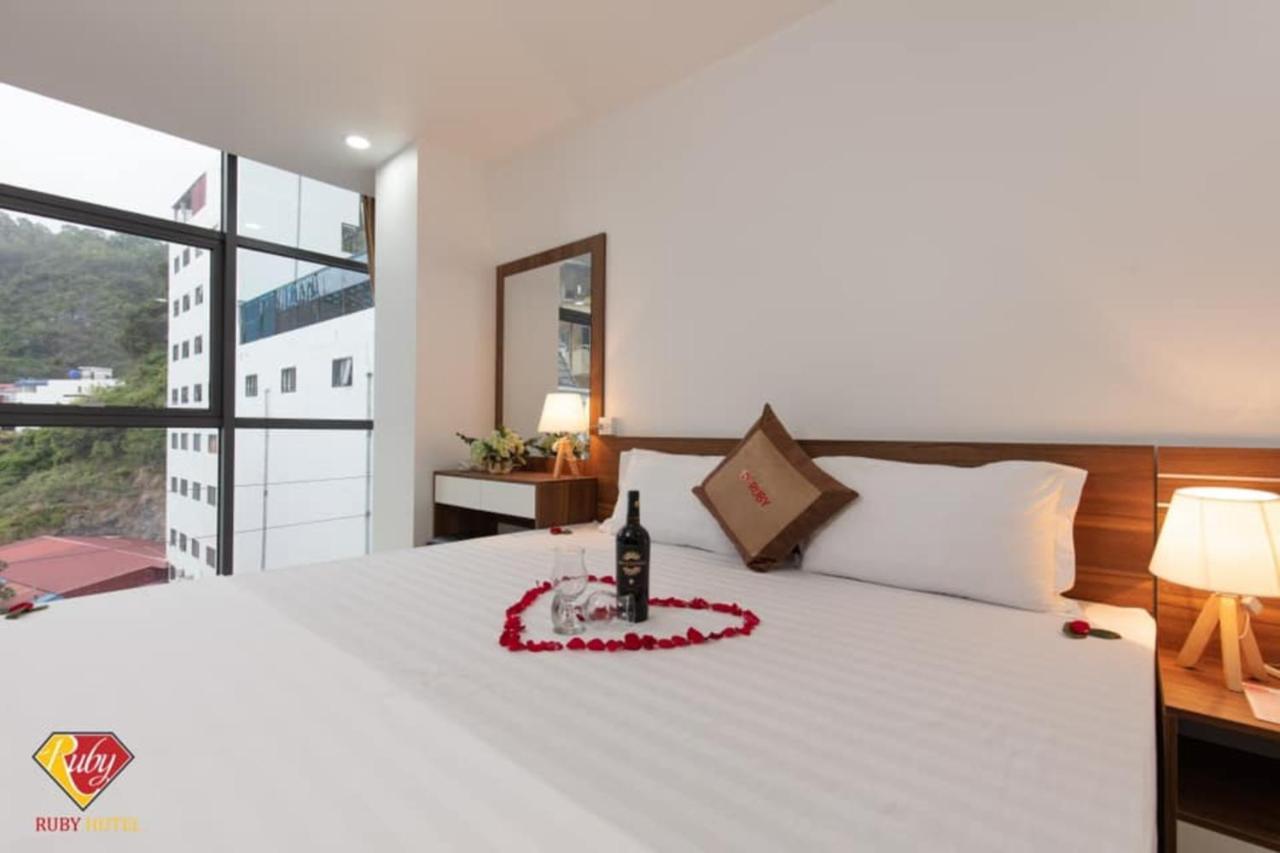 Ruby Hotel Cat Ba Dong Khe Sau Zewnętrze zdjęcie